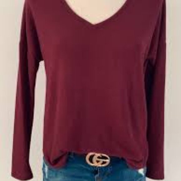 Soft And Flowy Burgundy V Neck Top With Criss Cross Knot Back NWT - Picture 13 of 13